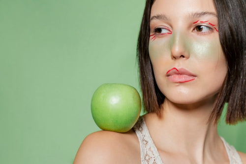 The Emphasis on Effortless Beauty in Vegan Lip Product Design