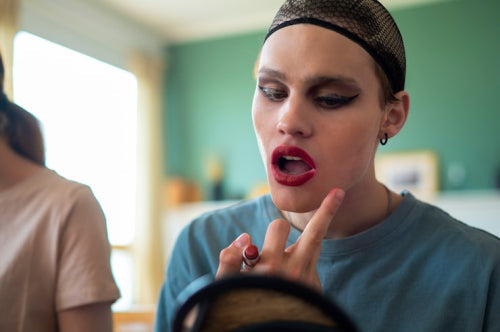 The Preference for Sheer Coverage in Contemporary Lip Treatments