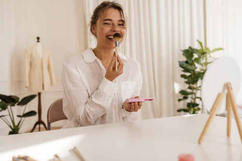 Professional Recommendations for Non-Irritating Daily Lip Care