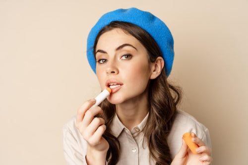 Lip Butter Provides Rich Nourishment for Severely Dry Lips
