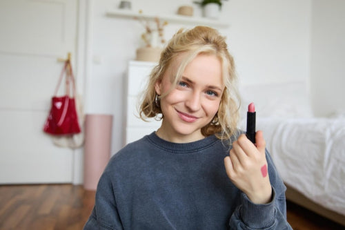 Everyday Wear Favors Sheer Vegan Lip Gloss Options