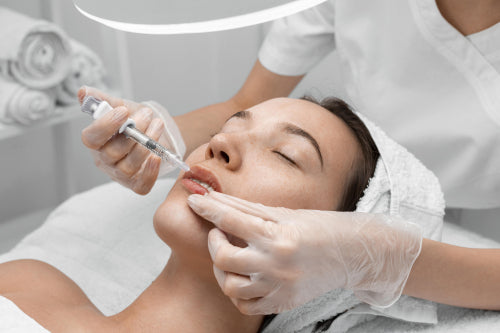 Peptide Technology Applied to Lip Treatments for Firmness