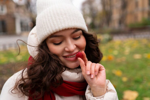 Seasonal Changes Reflected in Community Posts Prompt Lip Care Adjustments