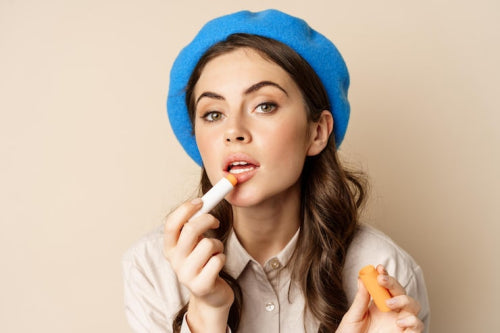 Exploring the Benefits of Natural Hydration in Lip Products