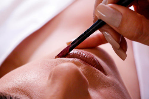 The Role of Makeup Artists in Developing Effective Lip Care