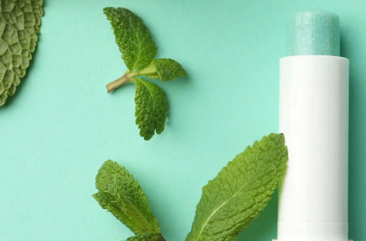 Why Mint-Infused Lip Products Continue to Attract Loyal Customers