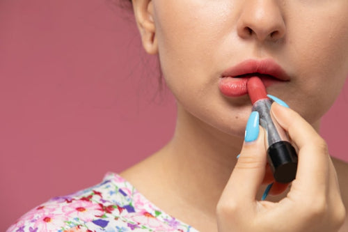Why Lip Hydration Matters Before Applying Color