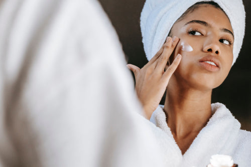 How Natural Beauty Products Complement Daily Routines