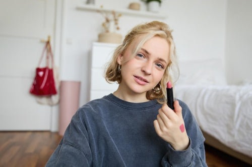 What to Consider Before Buying Natural Lip Gloss
