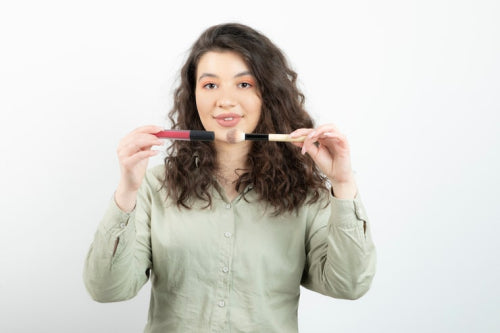How to Compare Lip Products by Ingredients and Finish