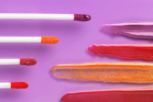 A Comparative Guide to Lip Gloss Textures