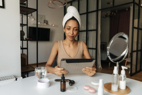 Transitioning to a Clean Beauty Routine: A Beginner's Guide