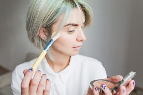 How Sheer Tints Provide Buildable Color and Skincare Benefits