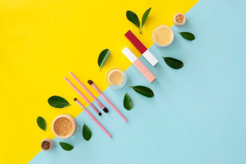 Sustainable Ingredients in Vegan Lip Gloss Lines